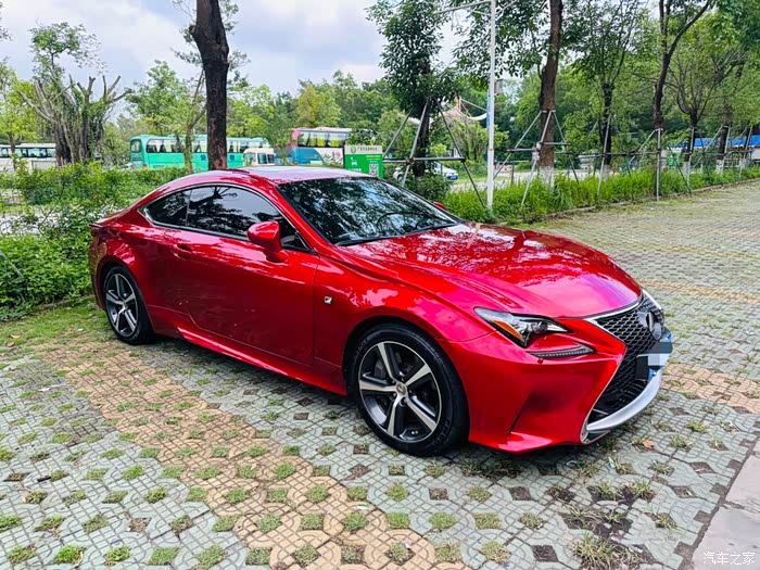 出17年雷克萨斯rc