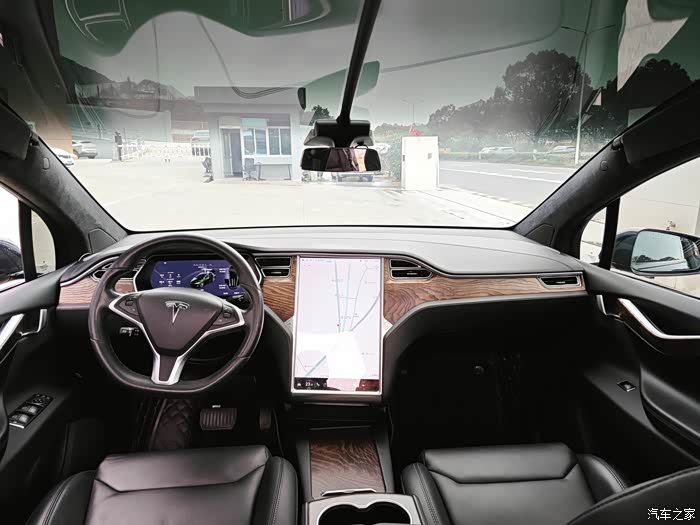 【图】18年会跳舞的特斯拉modelx_二手车论坛_汽车之家论坛