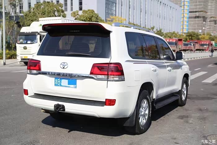 陆巡兰德酷路泽