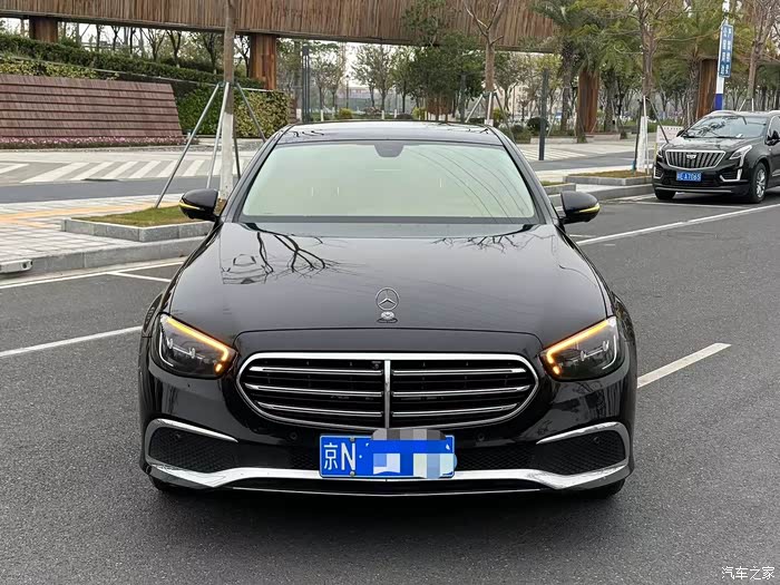21款20年11月奔驰e300l立标20t时尚型双