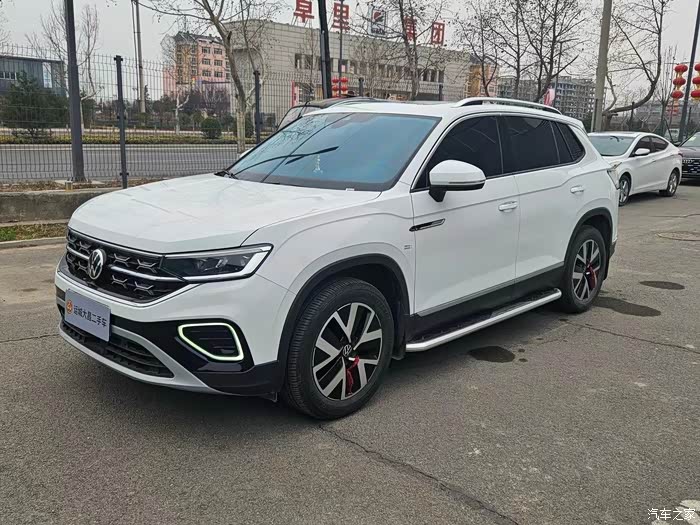 置换小车赚顿麻辣烫就卖2022大众探岳280t两