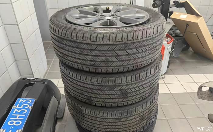 21寸路虎揽胜拆车轮毂轮胎一套