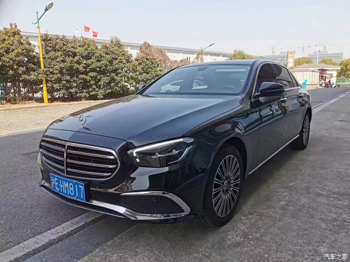 21款改款立标奔驰e260l21年上牌4万多公里原