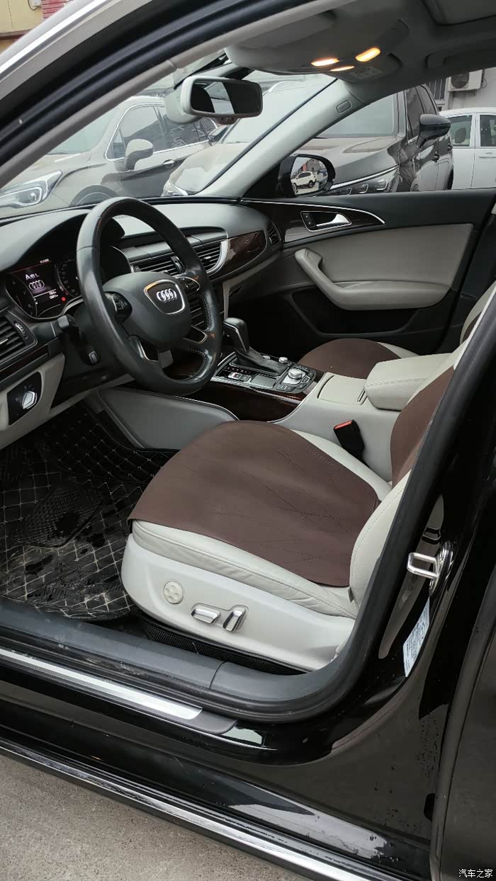 16年改款奥迪a6l一手私家车原版无事故18t的舒适版