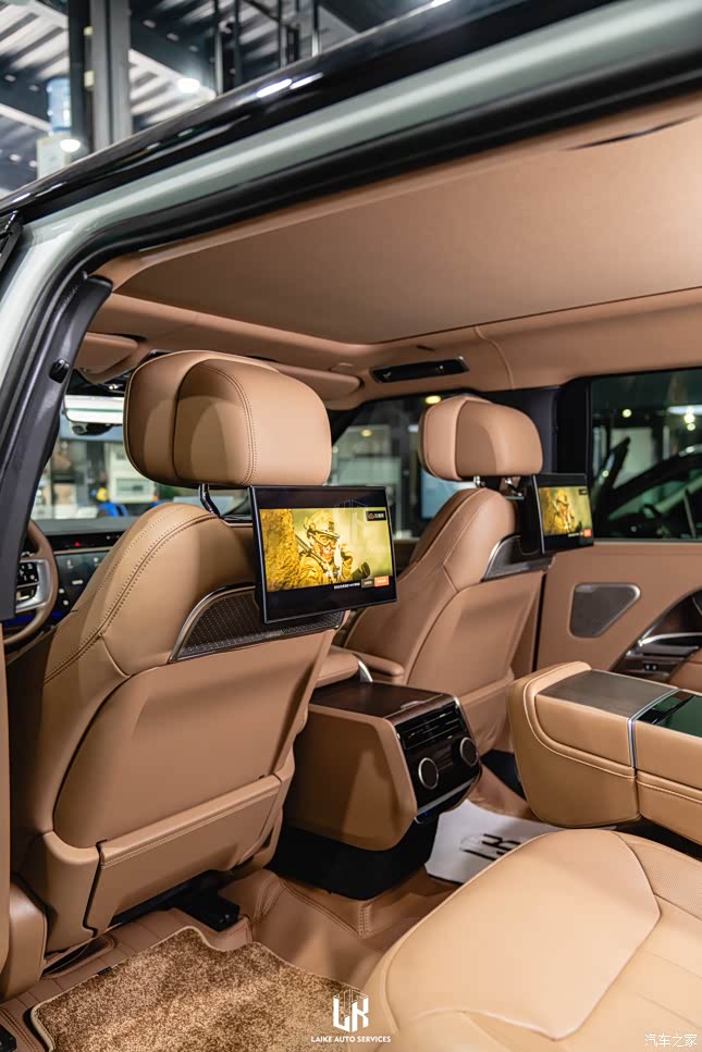 【图】揽胜车上看电视,几万的后排娱乐终于用上_揽胜论坛_汽车之家