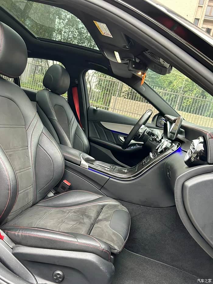 20年4月进口奔驰amgc4330t前置四驱