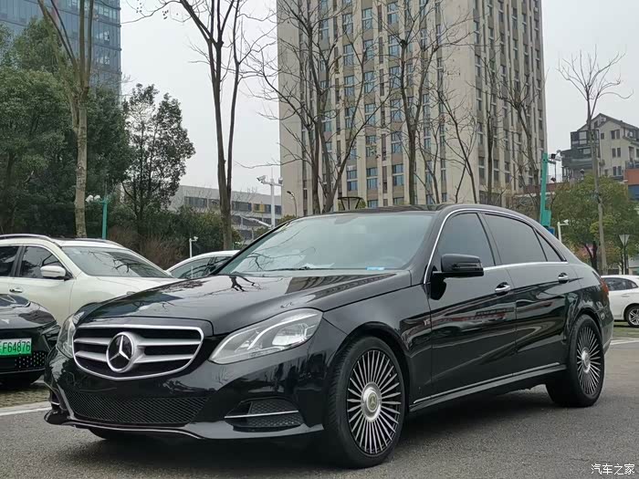 14年奔驰e260l,1.8t自动天窗,10万多公里实表,双