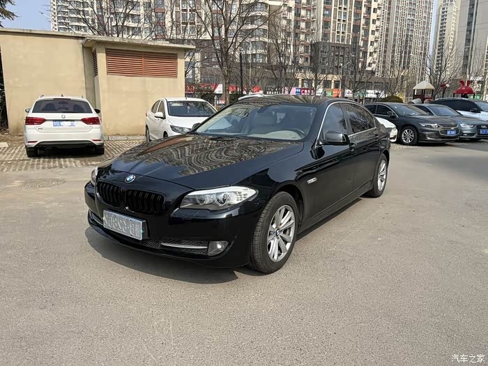 准11年宝马523li配置到顶4座加热发动机变速箱地盘