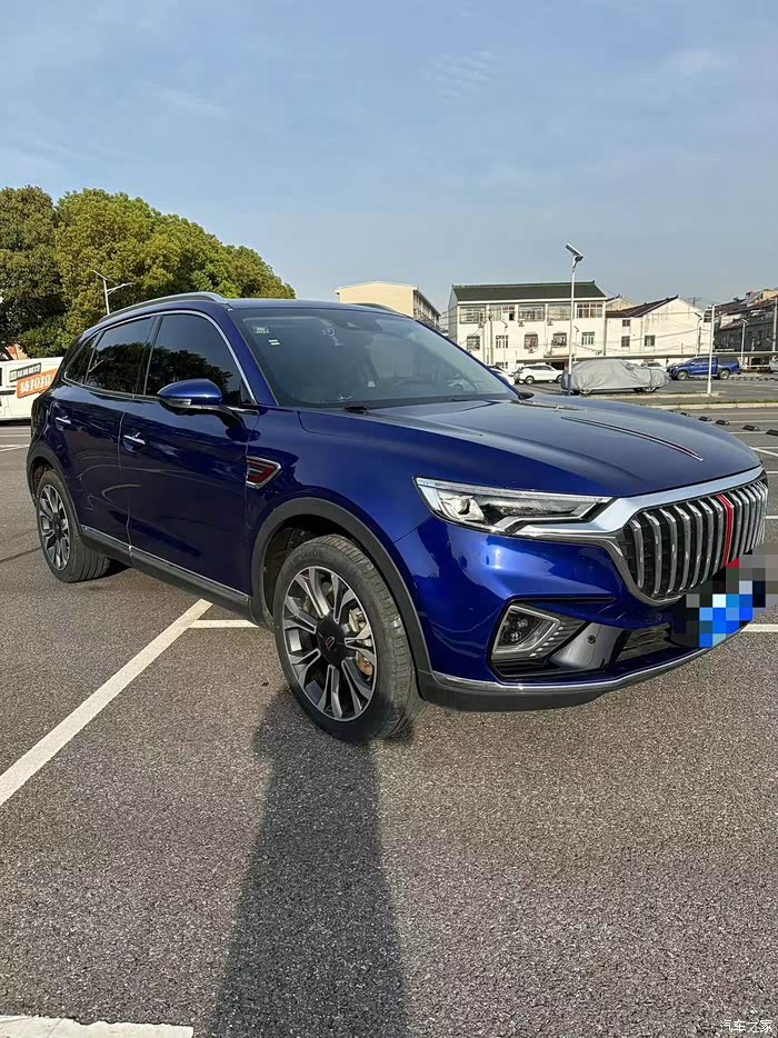 拿下20年红旗hs5四驱20t液晶屏定速巡航电动后