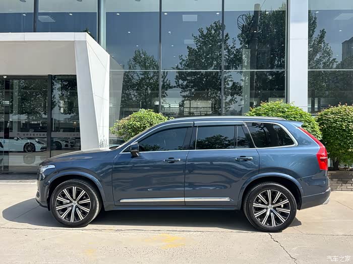 沃尔沃xc902021款b5智行豪华版7座