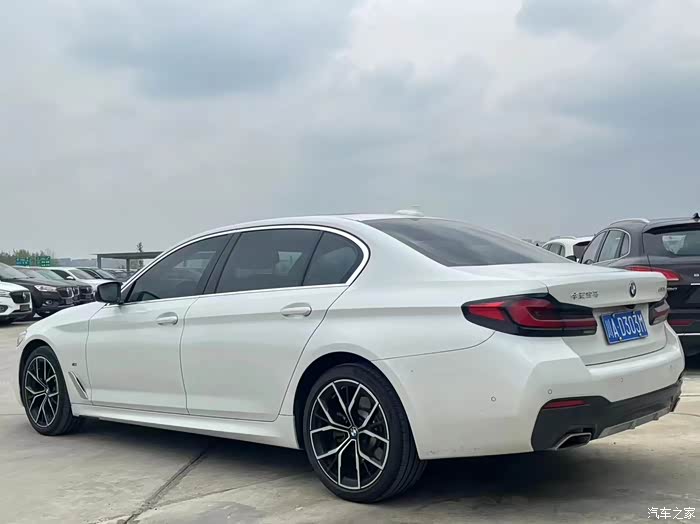 21年宝马530lim行政5系天花板配置7万公里原版