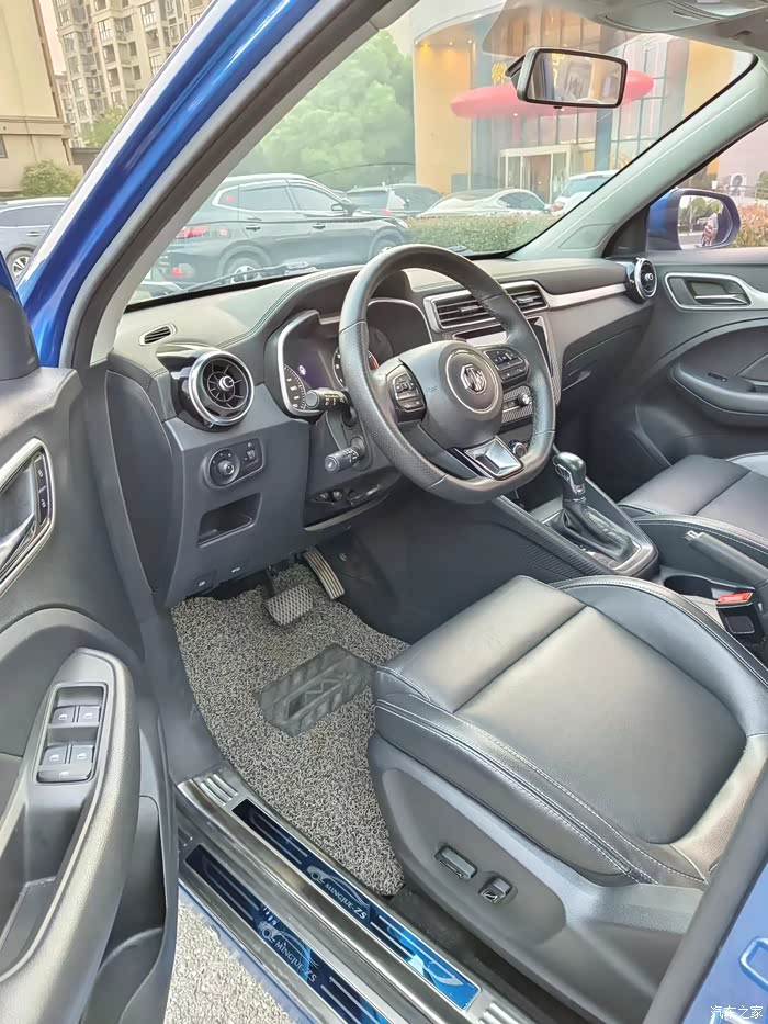 拿下18年名爵zs,1.5t自动,个人一手,原版车况,4万公