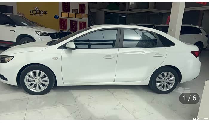 别克英朗2021款改款典范15l自动精英型2