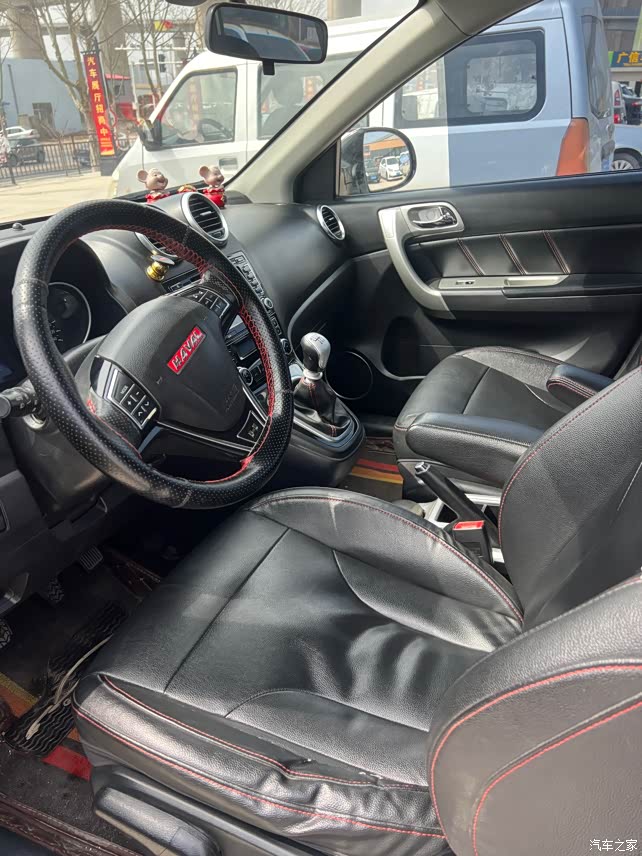 15年手动哈弗h6高配手动六速2x