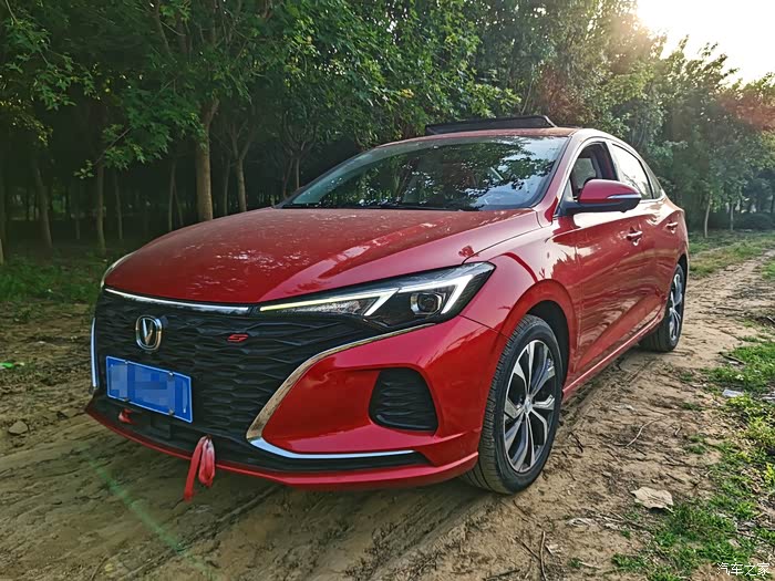 红色逸动plus我最靓,分享爱车的用车感!