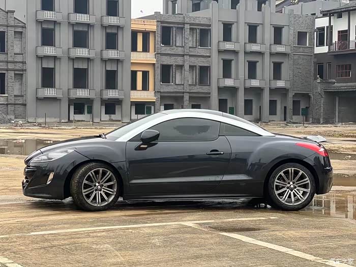 【图】14年标志rcz 当年落地接近40万,极品车况 2个面补漆其_标致rcz