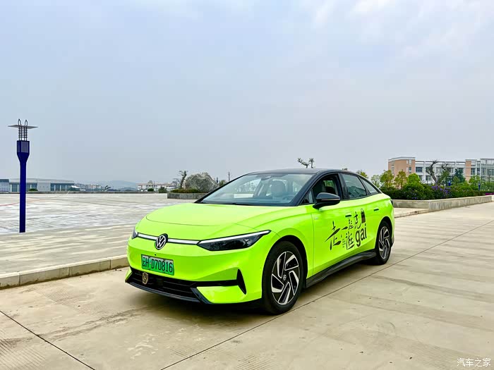 新能源车里的豪华运动驾驶一汽大众新能源旗舰轿车id7的感受