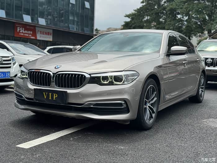 自用急出2019年7月宝马530li改款领先豪华套装,全景双
