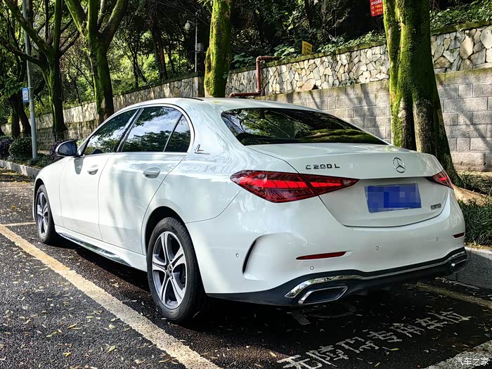 【图】出22年上牌22款改款c200l运动版,一手4万公里,无事故_奔驰c级