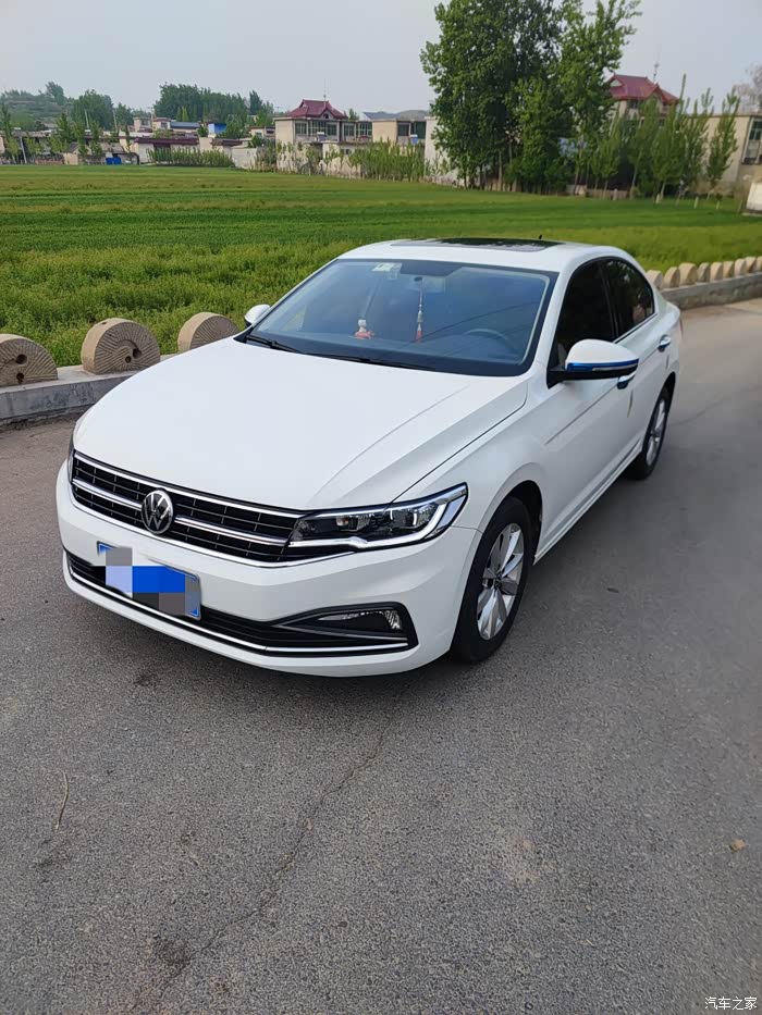 2021年1月份买的全新宝来手动舒适智联版,手动高配,车况很