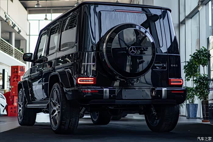 不出意外的话大家今年能提大g没人可以拒绝一辆g63梅