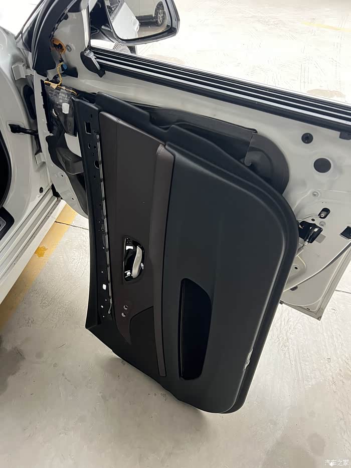 【图】5系f18车门内拉手氧化发粘更换_宝马5系论坛_汽车之家论坛