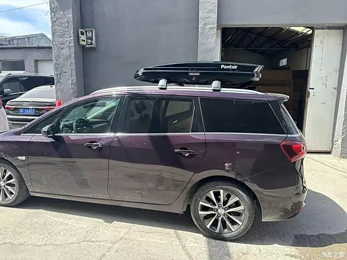 出售gl6车顶行李箱,2024年4月6号买的,为了自驾用,当