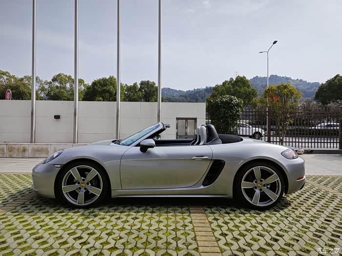 18年保时捷boxster71856万公里原版一个面局