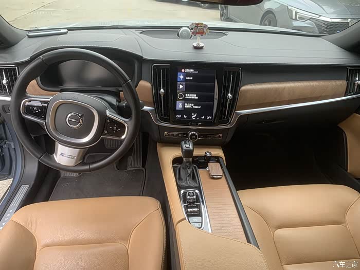 19年5月,沃尔沃s90,t5智雅豪华版,7万多公里,一手车