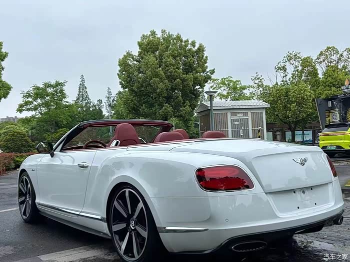 15年宾利欧陆gtc敞篷,成色极品,排量6.0t.车况精品