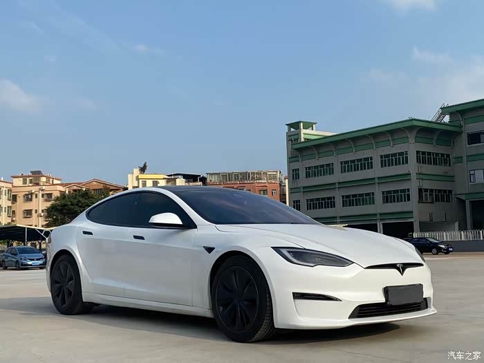 高性价比特斯拉model3二手车