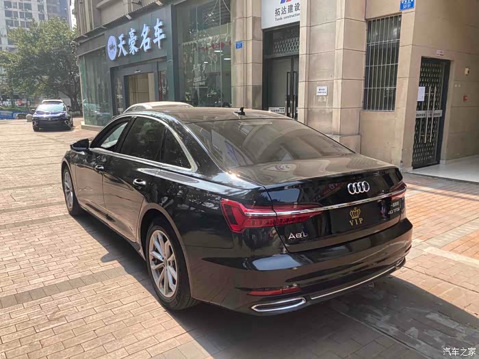19奥迪a6l45tfs臻选动感型安全行驶9万公里一手