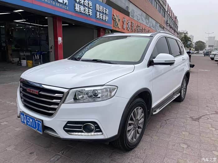 出售哈弗h6自动豪华2017年5月上牌跑了75万公里四