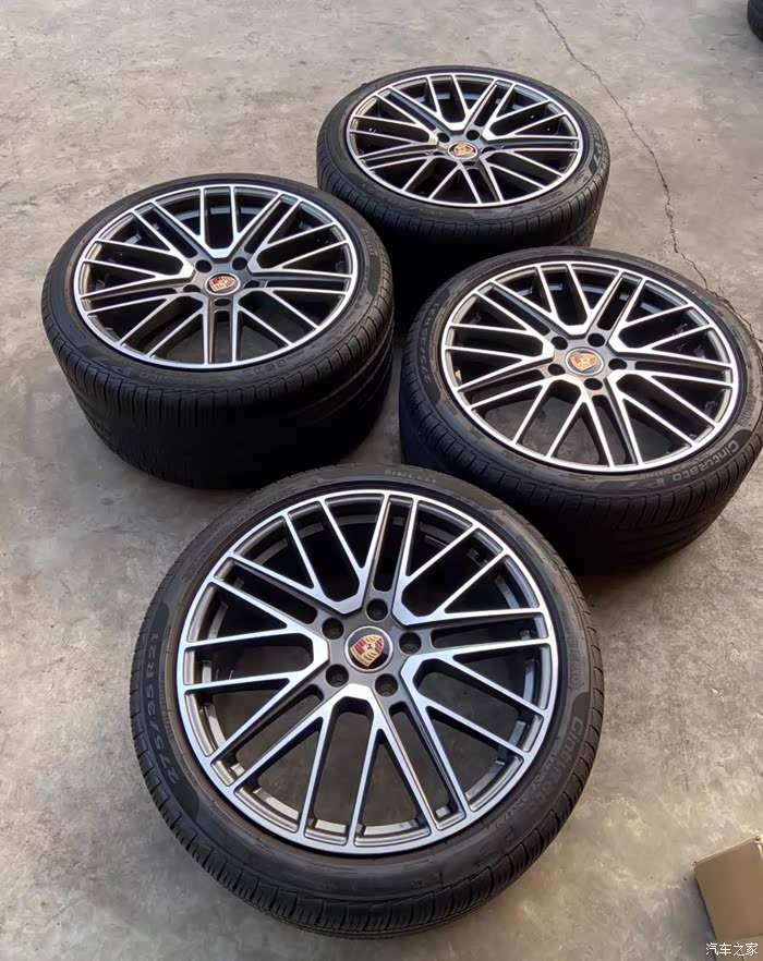 保时捷帕拉梅拉21寸镜面轮毂带胎一套有喜欢的来