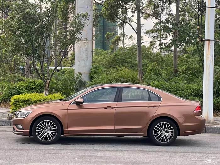 17款大众凌渡,1.4t豪华版 车况精品无重大事故