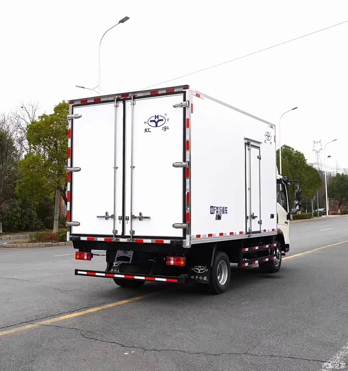 重汽豪沃悍将4.2米冷藏车