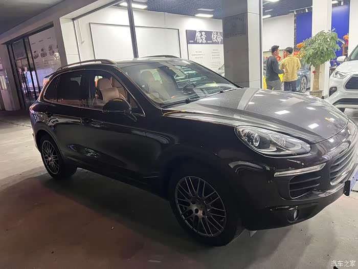 17年16款卡宴一个灯一条杠注意看最后一图