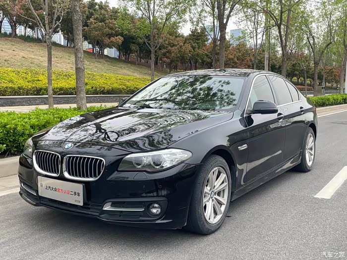 15年宝马520i进口车况板正内饰干净电动座椅棕