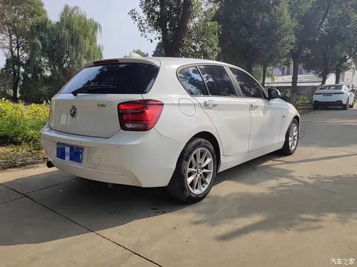 13年原版宝马11616t小钢炮内饰几乎零磨损操控