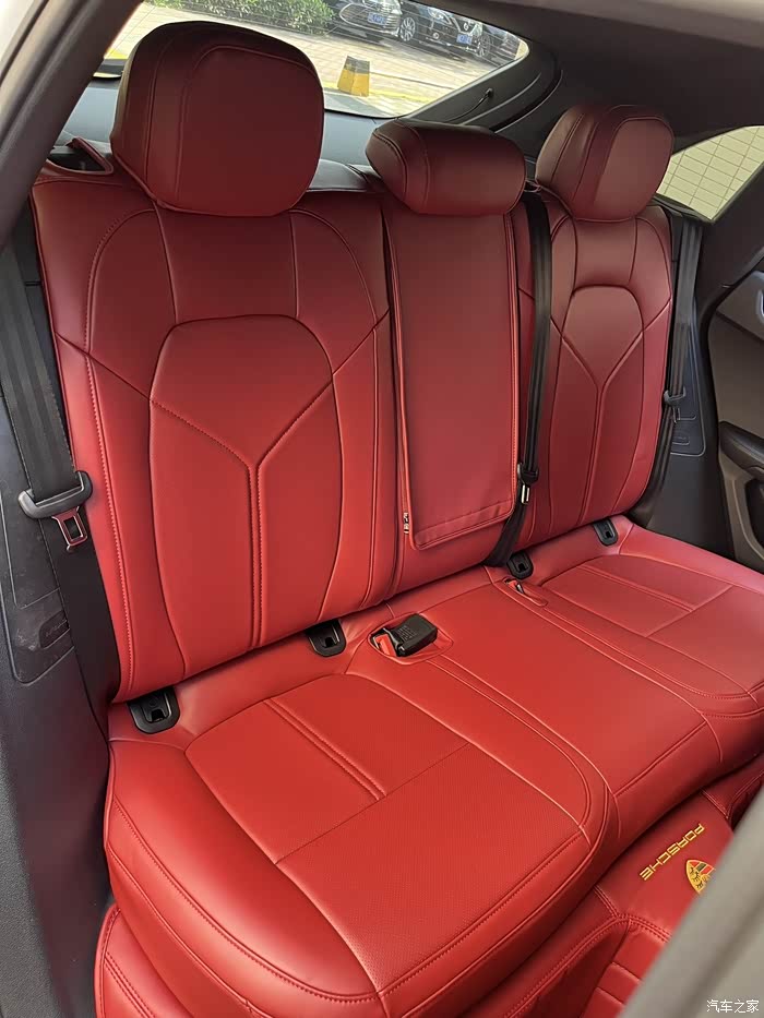 机缘巧合终提保时捷macan自己diy波尔多红内饰