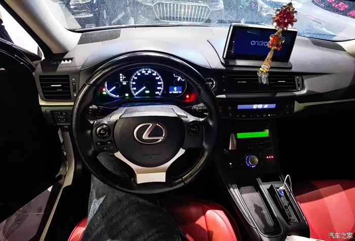 18年7我,雷克萨斯ct200h,一手车,7万公里,全车原版