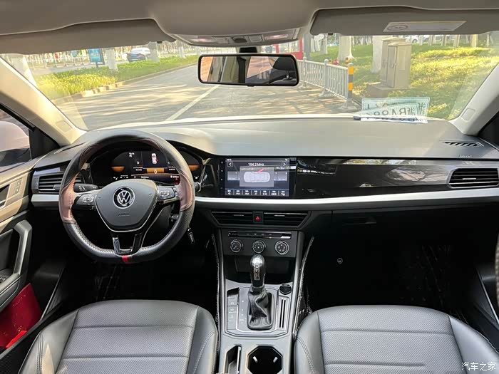 22年大众朗逸plus竟然这个价