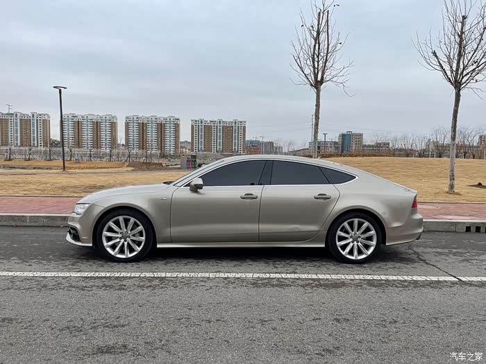 13款豪华13年5月20上牌奥迪a7一手使用车全程