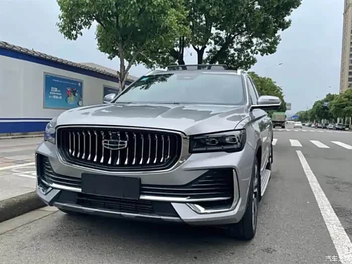 作为一位吉利汽车的老车主从一开始的吉利帝豪到现在的博瑞ge