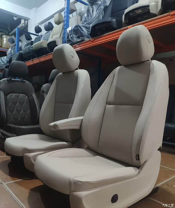 奔驰v级威霆前排座椅手动升级改装唯雅诺大通新全顺依维柯座椅