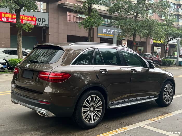 16年奔驰glc260一手车精品车况里外成色超靓无任