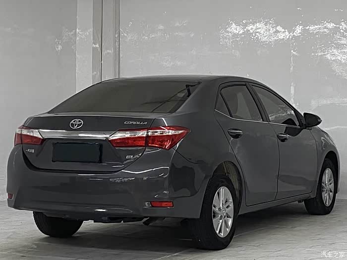 x达不溜 最新购入15年丰田卡罗拉 自动1.6 灰车米