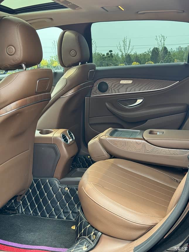 18年奔驰e200l 2.0t四驱,立标棕内,个人一手 22