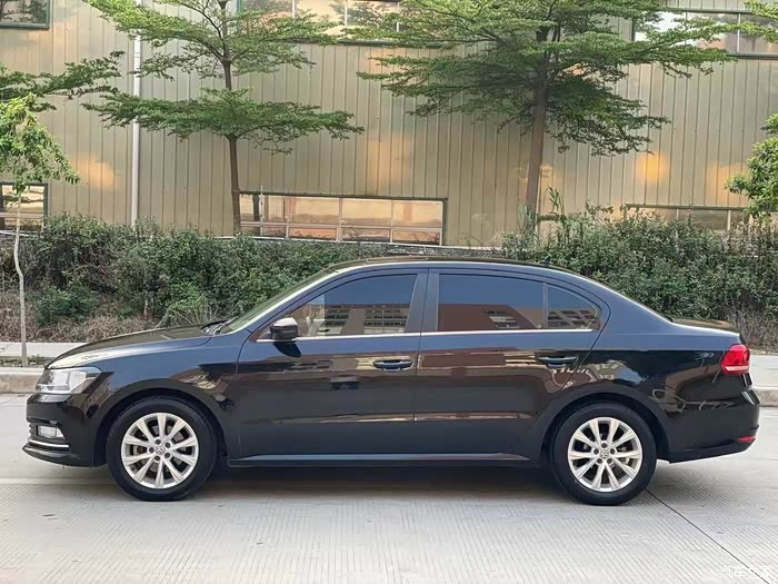 最新到店2018年大众朗逸16自动高配带天窗车况精品实