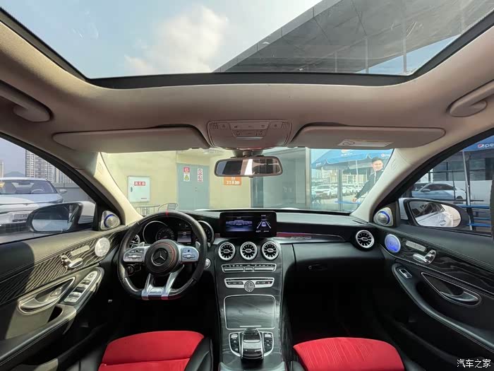 新到15年奔驰c200l全款12xx首付12800提车